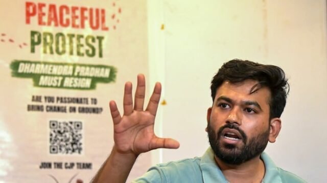 cockroach-janta-party-founder-abhijeet-dipke-writes-a-letter-to-pm-modi-200104930-16x9_0