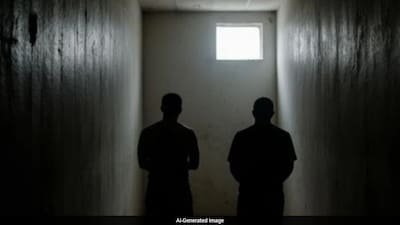 g0n4l5ls_jail-generic_625x300_13_February_26