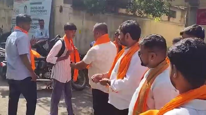 hindu-outfits-launch-saffron-shawl-campaign-against-karnataka-hijab-order-011925312-16x9_0