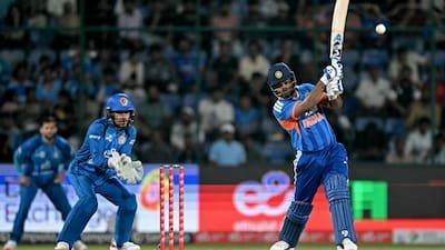 98gk44jk_sanju-samson_625x300_15_September_26