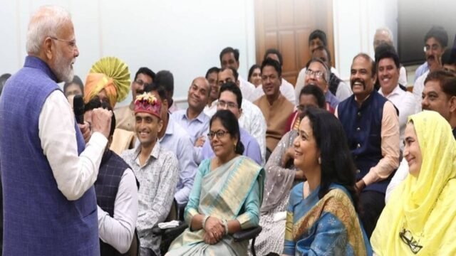 National-Teachers-Awardee-PM-Modi-interation-1